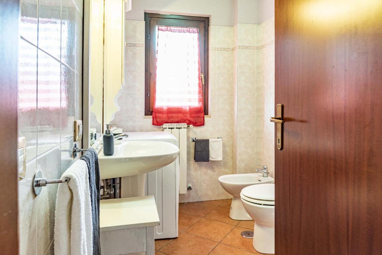 Relax Apartment Ladispoli Bagian luar foto
